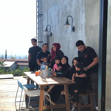 The Cendana Villa'S Batu (East Java) Exterior photo